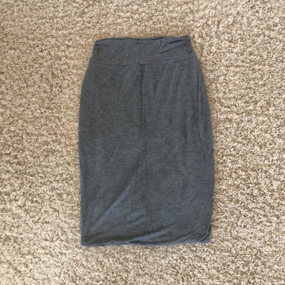 Bobeau gray jersey pencil skirt - Picture 2 of 5